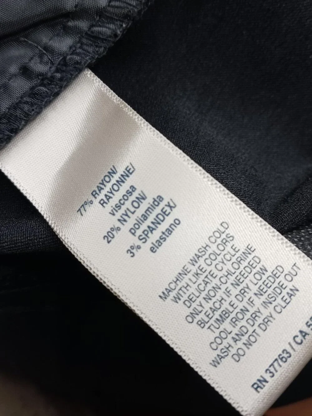 Rafaella Comfort Womens Size 12 Capris Black Pleated Dress Cropped Pants
